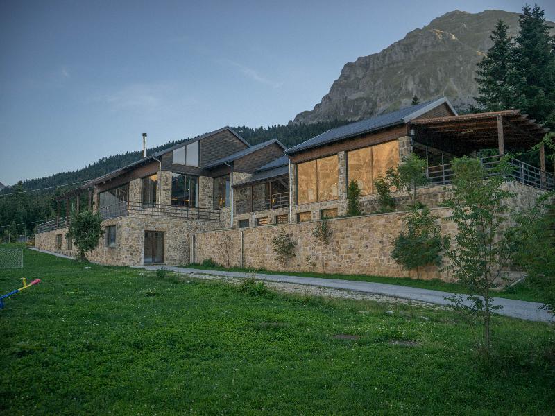 Orizontes Tzoumerkon Hotel Resort Pramanta Exteriör bild